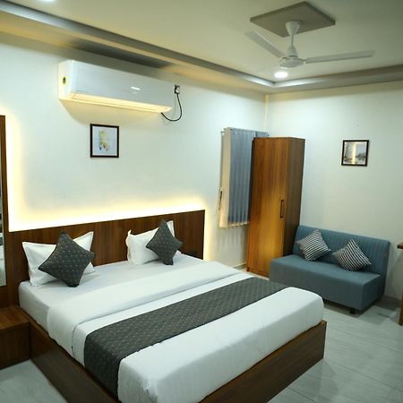 Hotel Aagman Palanpur Екстер'єр фото