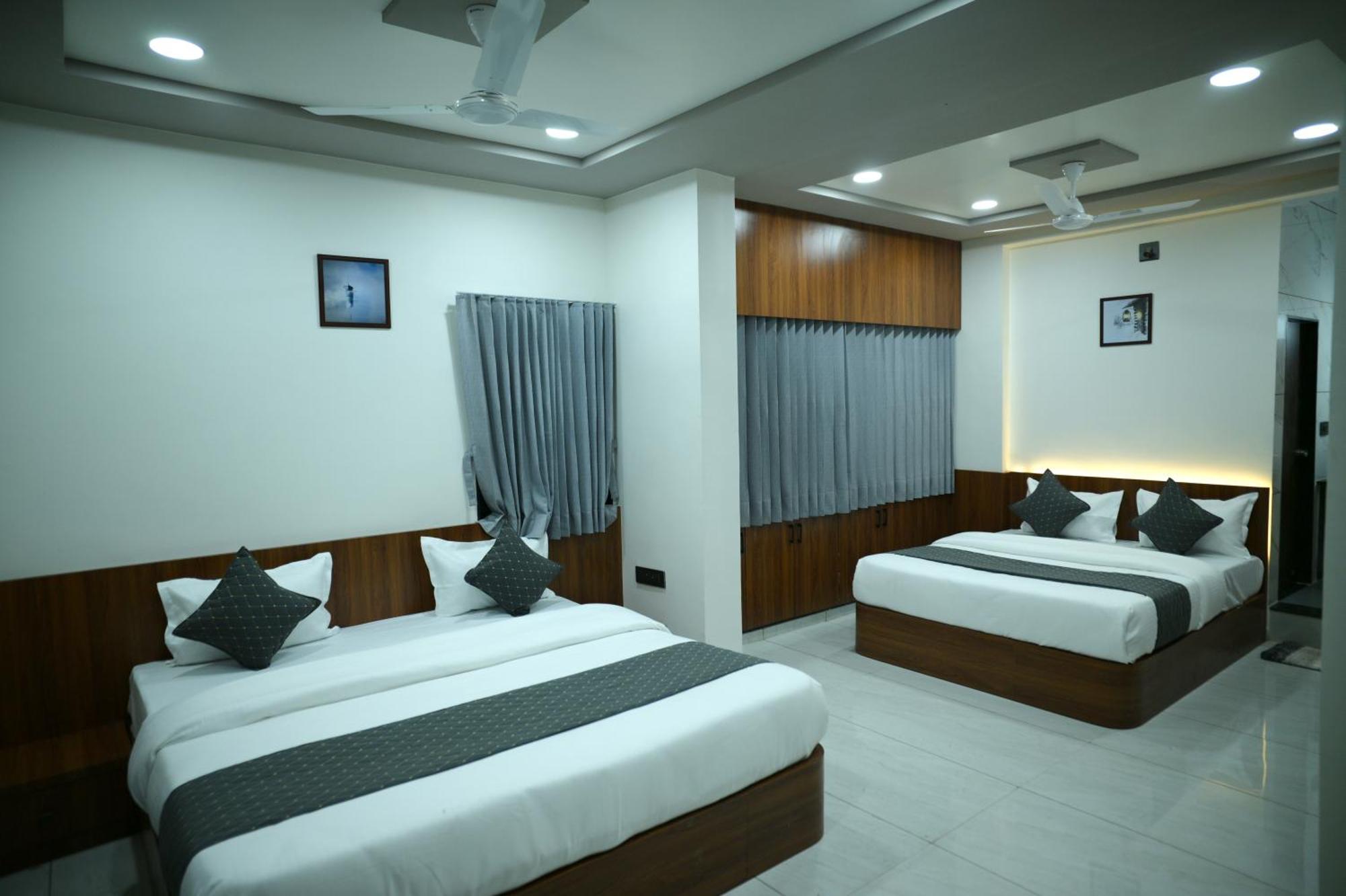 Hotel Aagman Palanpur Екстер'єр фото
