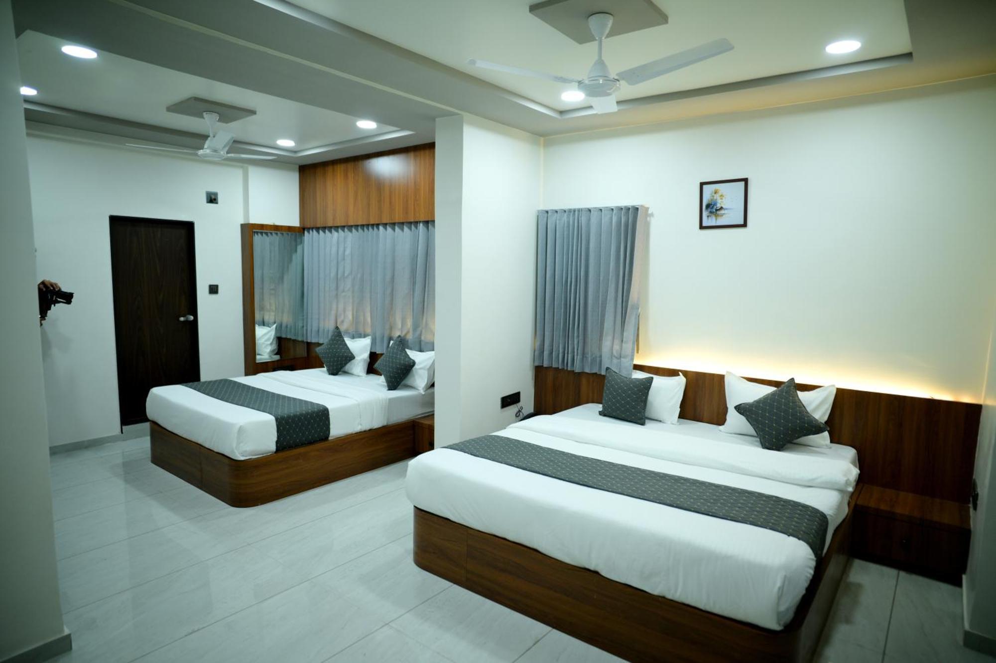 Hotel Aagman Palanpur Екстер'єр фото