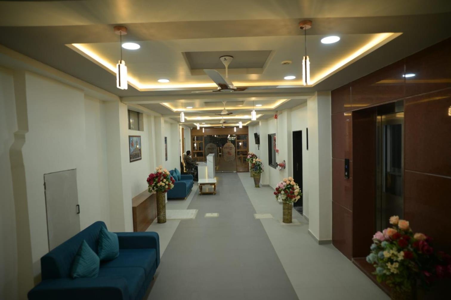 Hotel Aagman Palanpur Екстер'єр фото